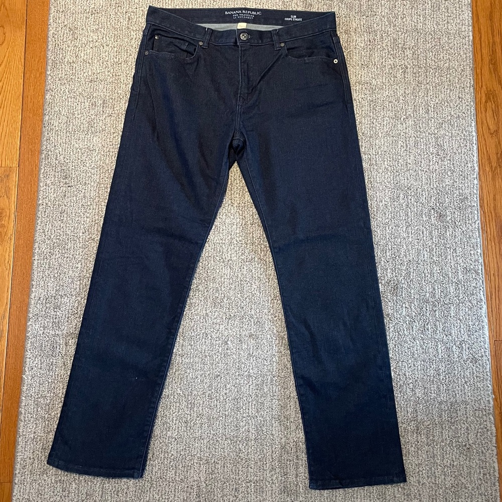 Banana Republic - The Traveler Jean